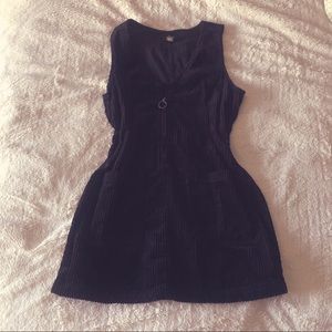 Forever 21 Black corduroy dress with zipper
